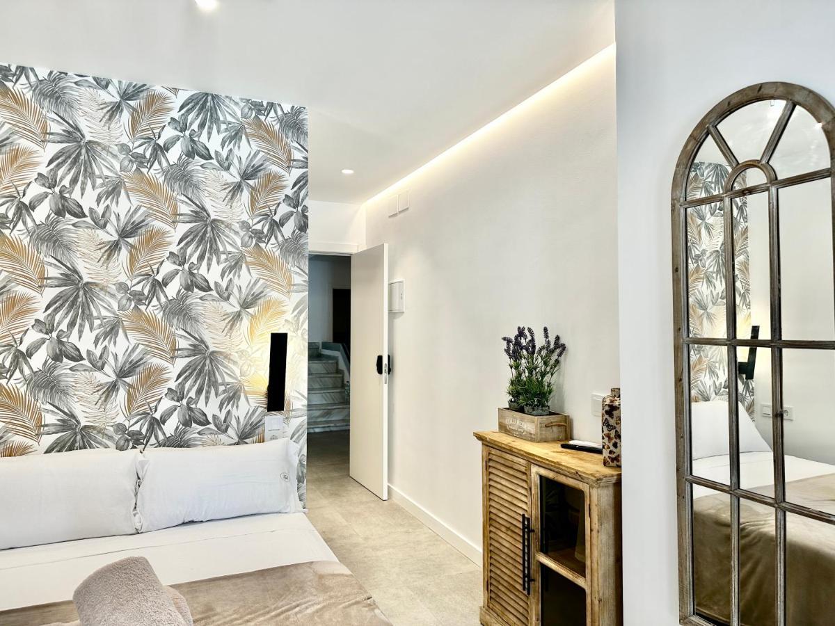Loft 18 Beachfront Marbella Center Ngoại thất bức ảnh