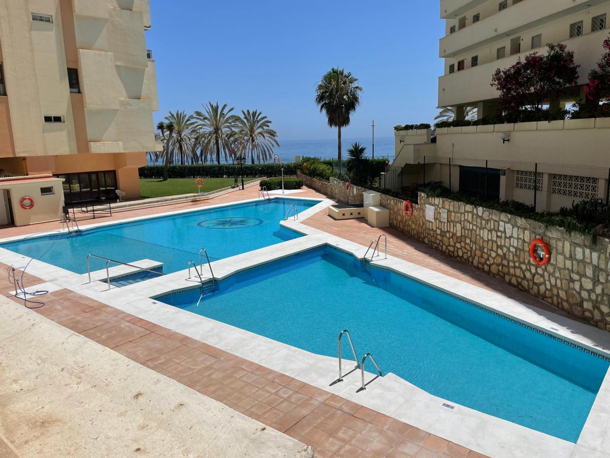 Loft 18 Beachfront Marbella Center Ngoại thất bức ảnh